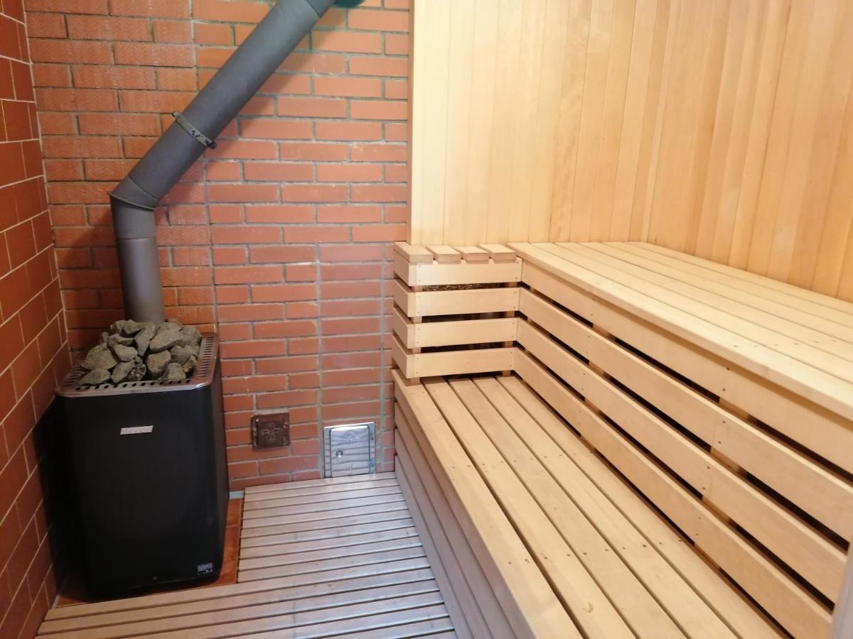 Stalbe Guest House Unguri מראה חיצוני תמונה